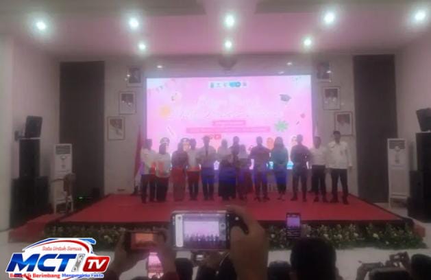 Hari Anak Nasional 2026: Bupati Aep Resmikan LKS Gratis, 800 Sekolah di Karawang Jadi Sasaran Awal