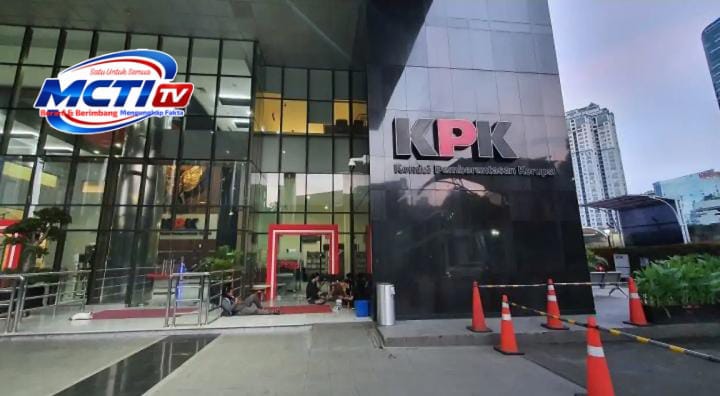 MCTI- TV-KPK Geledah Kantor Disdik Kabupaten Bogor