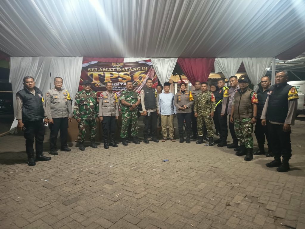 Polsek Cikarang Barat dan TNI Patroli Gabungan, Jaga Kondusivitas Masa Tenang Pilkades 2026